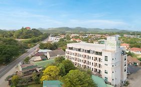 โรงแรม เดอะ พีโน่ ปากช่อง